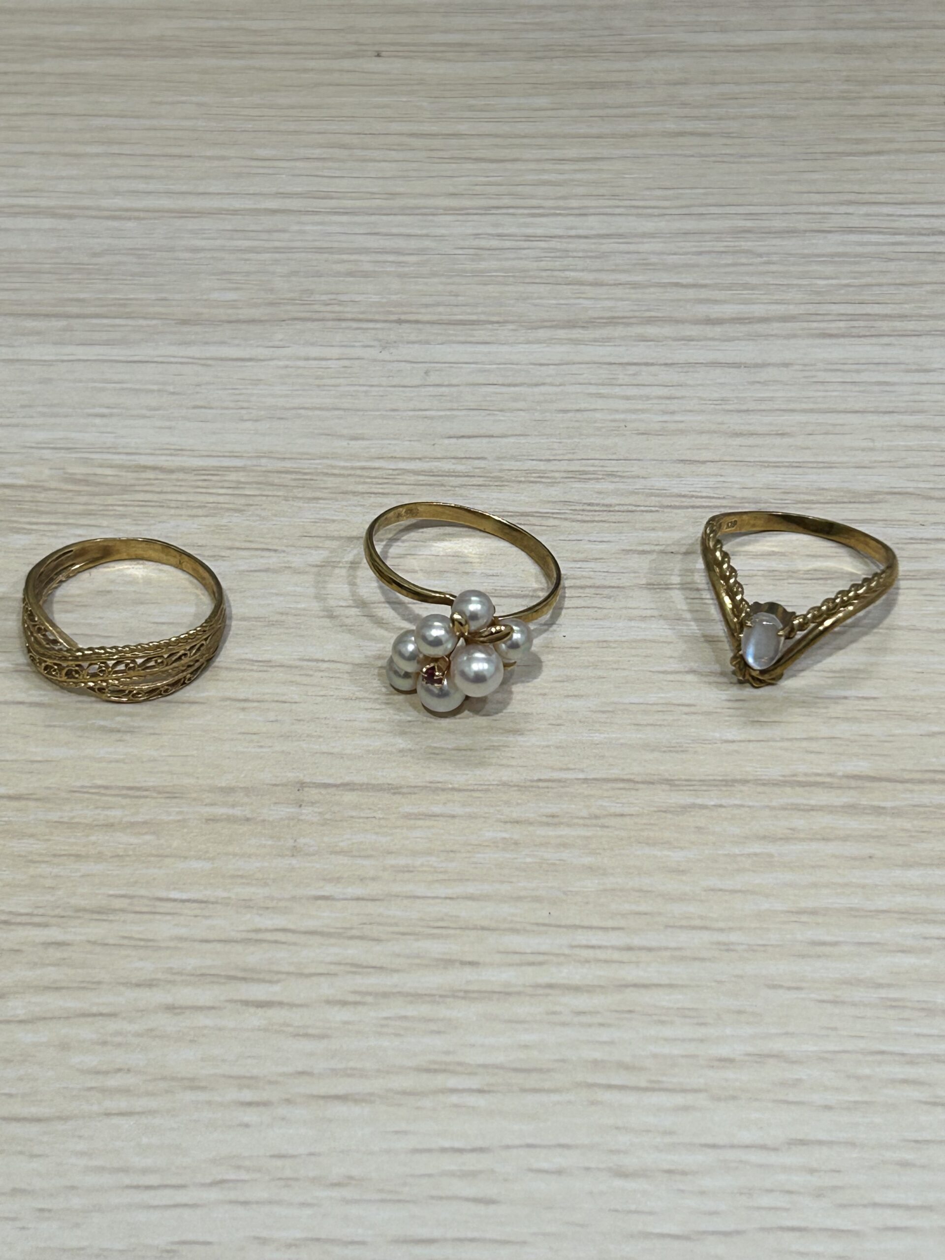 タンスから出てきた貴金属